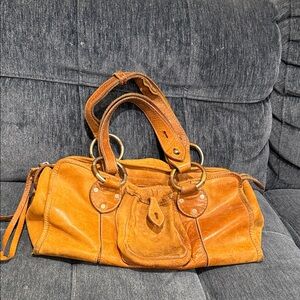 RUEHL NO. 935 Stylish Tan Leather Women's Bag